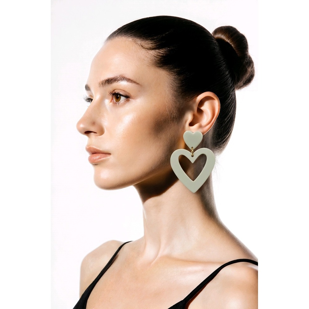 Pet Tophia Heart Drop Earrings Sage Green Matte Statement Dangle Large New‎ Gift